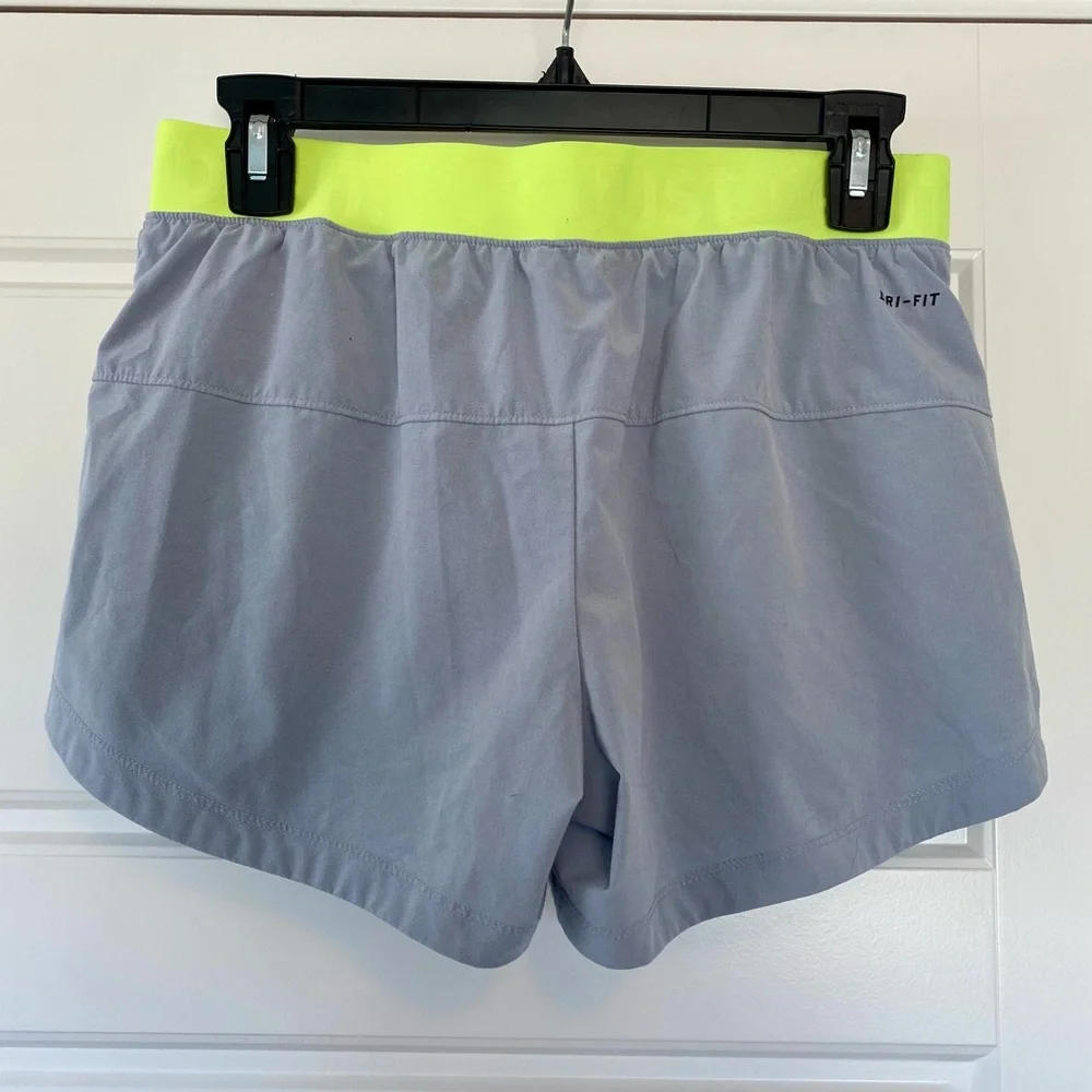 Nike Women's Dri-Fit Running Shorts - Picture 2 of 7